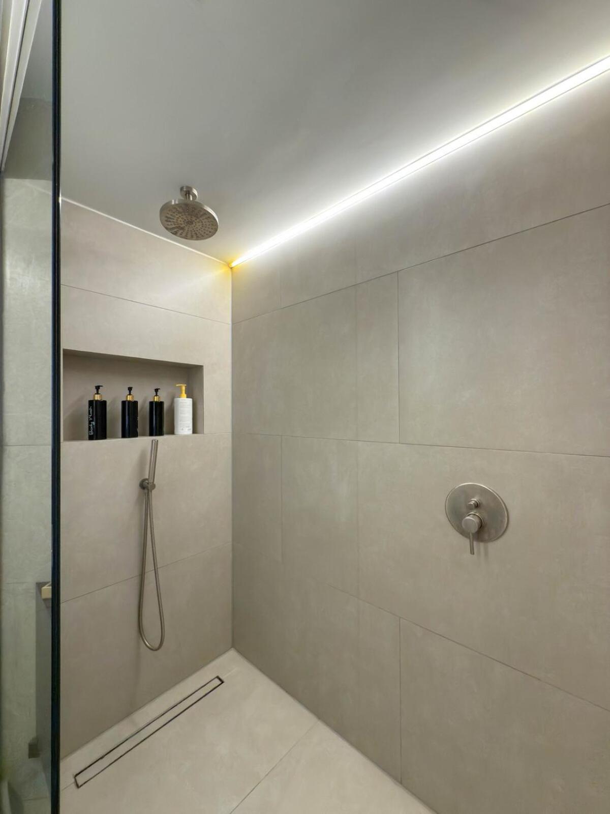 Ferienwohnung Luxury Sea View Retreat Thessaloniki Exterior foto