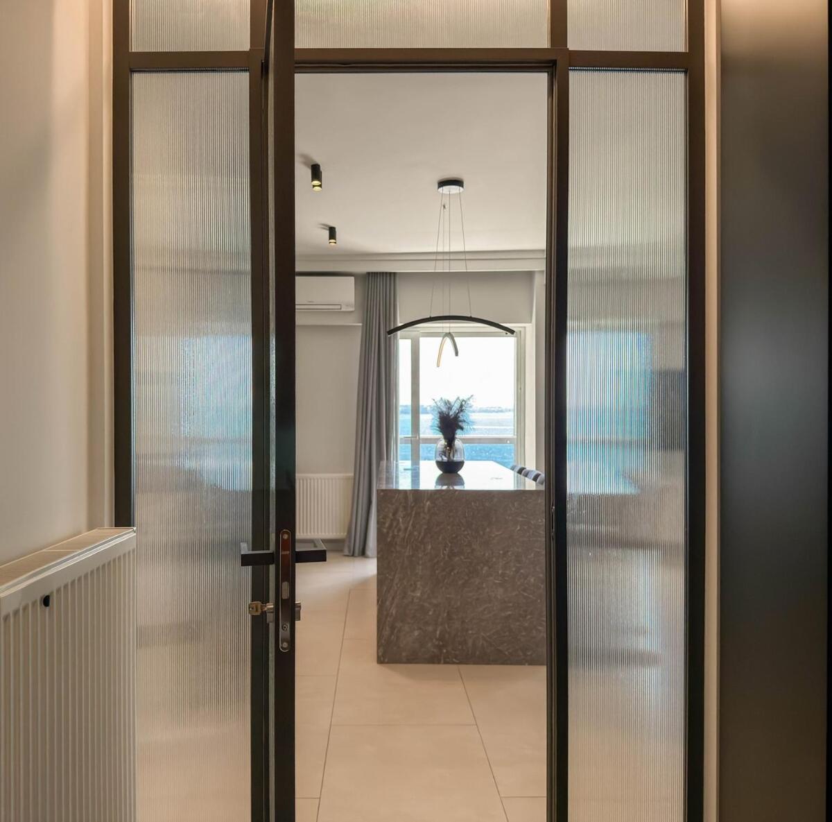 Ferienwohnung Luxury Sea View Retreat Thessaloniki Exterior foto